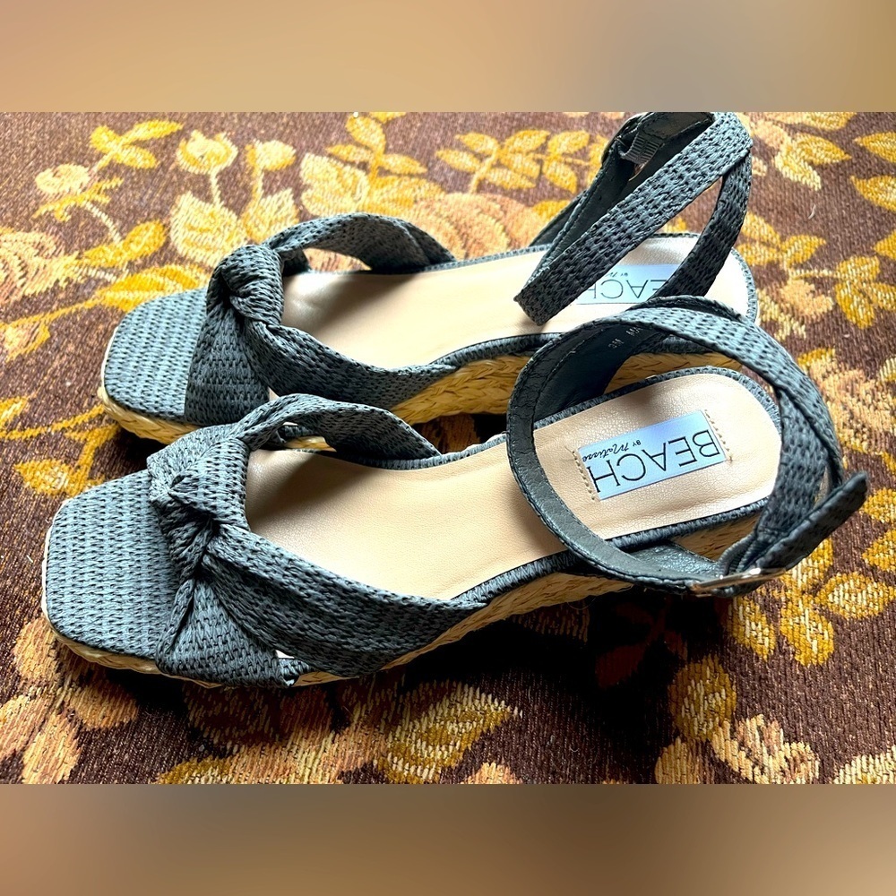 New! Beach by Matisse “Ibiza” Style Gray Woven Sandals various sizes - Picture 2 of 15